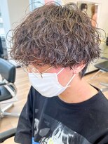 ウェイビーエフティフィフス 横浜西口(WAVEY ft.fifth)&nbsp;波巻きスパイラルパーママッシュショート無造作パーマ刈り上げ