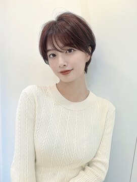 アイユー(ii+U) 小顔くびれショート愛されレッドブラウン