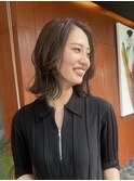 ロングボブ×透明感アッシュベージュ