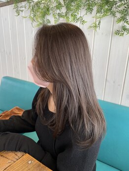 美容室BJの写真/季節のトレンドを取り入れた、あなたに似合うカラーをご提案♪ダメージケアで透明感溢れるスタイルに☆