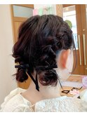 ふんわり編み込みお団子ツイン