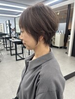 ヌードルバイコア(noodle by CoRe.gn)&nbsp;透明感◎白髪ぼかしショートスタイル