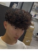 スペインカール　ツイストスパイラル眉カットメンズパーマ