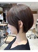 【岩田莉奈】一人一人のオーダーメイドカットで骨格矯正　 新宿