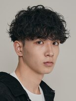 フィフスパーク(fifth PARK)&nbsp;渋谷スペインカールラルフカール刈り上げ高めツーブロックメンズ