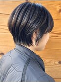 くびれショート/白髪ぼかし/ショートボブ/丸みショート