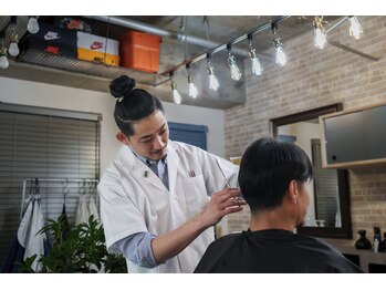 がなりもの写真/【横川/楠木】ビジネスマン必見!男前<理容室>で鋏を味わい、身嗜みを整える■30分カット2500円~