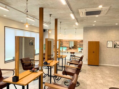 アグ ヘアー オーウェン 山形元木店(Agu hair owen)の写真