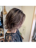 ベルベットヘア 千早店(Velvet hair) レイヤーボブ×プラチナグレージュ　【福岡 聖容】