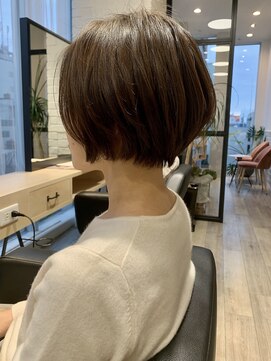 アーロン(aaron) 余裕のあるゆったりグラボブ。