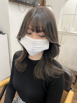 アリュウル 表参道(ALLURE) 大人上品韓国女優くびれレイヤーカット【千葉】