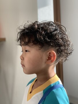 グロース(Growth) かっこかわいいパーマスタイル