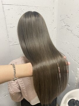 ヌーベルバレ(Nouvelle Vallee) グレージュカラー/オリーブアッシュ/Wカラー/髪質改善/艶髪