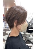 ショートヘア