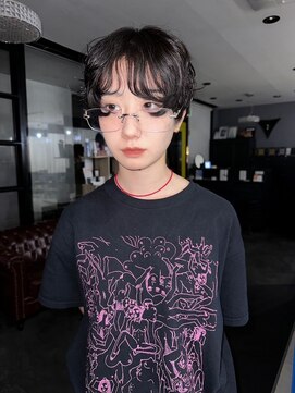 ナービス(NARVIS) ショートレイヤー/ボブ/顔まわりデザインカット