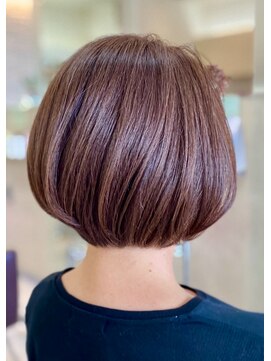 クール ヘアー ギャラリー 神明町店(COOL Hair gallery) 大人の美フォルム艶ショート　40代/50代