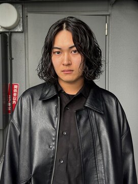 ブロック ジャポン(bloc japon) ニュアンスパーマ メンズパーマ センターパート/池田佑輔