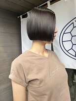 クルミ(kurumi)&nbsp;プツッとラインのボブ