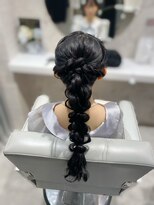 ベルグロー(BELLEGROW)&nbsp;編み下ろしヘア/お呼ばれヘアセット/アップヘア