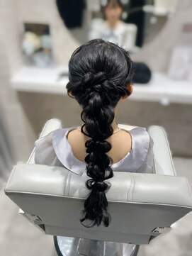 ベルグロー(BELLEGROW) 編み下ろしヘア/お呼ばれヘアセット/アップヘア