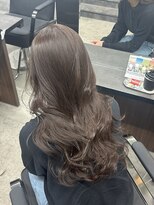ラヴェ(LAWE.) グレージュ