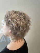ビスヘアアンドメイク(BIS hair&make)&nbsp;ショートレイヤー