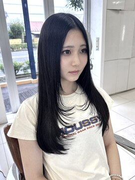 ジーナ 渋谷駅前(Zina) ワンカールでキマるレイヤーカット