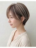 30代40代◎ハイライト白髪ぼかし小顔ひし形ショートボブ