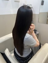 シュヴーブリヤン(cheveux brillants)&nbsp;【美髪縮毛矯正で作る再現性100%な艶髪】艶感黒髪ストレート