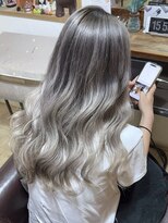 ブレイズヘアー(BLAZEhair) 【至高のツヤカラー】ホワイトシャドールーツ×ブリーチ2回