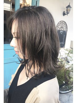 シレーナ ヘアーリゾート(Sirena Hair Resort) Sirena Hair Risort 　外ハネ・ボブスタイル