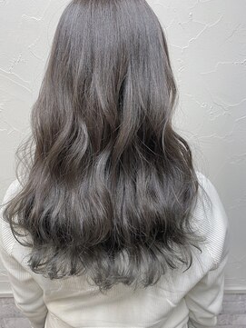 シュリット(schritt) スモーキーグレー グラデーションカラー 渋谷 uchida