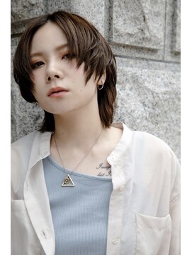 スミカ バイ マージ(Sumika. by merge) 《東住吉区/個室サロン》ショートウルフ×ハーブカラー