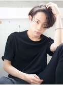 刈り上げ　バーバー　パーマ　センターパート［札幌/大通］