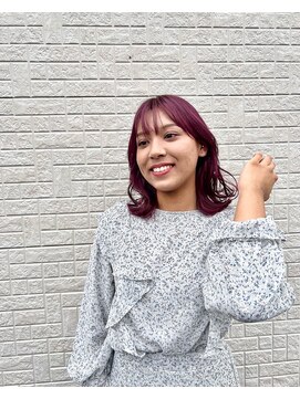 ゴデーレ(GODERE) 10代20代レッドパープルカラーボブパーマヘアくびれ巻き