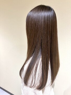 ゼン(Zen.) ミルクティーベージュ