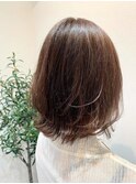 大人かわいい外ハネミディアム