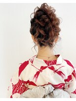 サロンナビ(Salon Navi)&nbsp;高めアップヘアセット/シニヨンヘア/浴衣ヘアセット