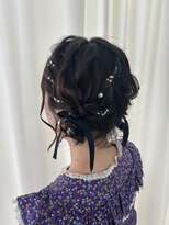 サクララ(Sakura la)&nbsp;参列ヘア/お呼ばれヘア/ツインお団子/金箔/ボブアレンジ