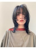 ミディアムレイヤーロングウルフカットブルーブラック