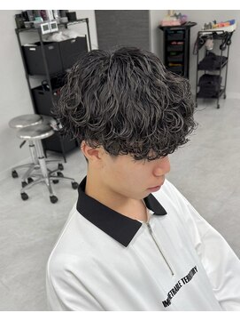 ジーニー 新百合ヶ丘(Genie) ダークアッシュニュアンスパーマ韓国マッシュベリーショート