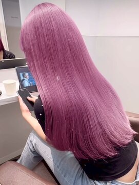 ジィルム(XELM) 韓国レイヤーカット/ブリーチ/レイヤーカット/ハッシュカット/