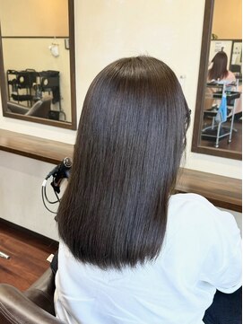 バンビ 本渡店(Bambi) ミディアムボブ