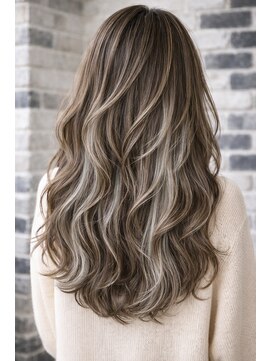 リアン(Lien) インナーカラー×ホワイトベージュ