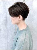 刈り上げセンターパートハンサムショート刈り上げ女子30代40代
