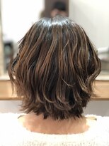エルシャ(el-xa) 波巻きウエーブボブ