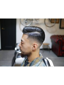 BARBERだからできる、整えるという新感覚のお洒落を。培ったSHAVING技術で[Relax&Refresh]をご提供！