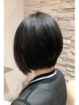 ヘアアンドメイク オプシス(Hair&Make OPSIS) 前下がりでシャープ見えるショートボブ♪