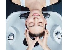 頭のてっぺんは手で動かさない限り動かない！？
