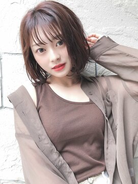 ビーワールド(B WORLD) 女性感溢れるクールスタイル【藤枝/髪質改善/デザインカラー】